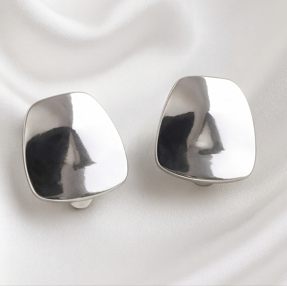 BALLET Jewelry - Elegant Stylish Ballet Silver tone Clip-on Earrings - Women's Fashion Jewelry
